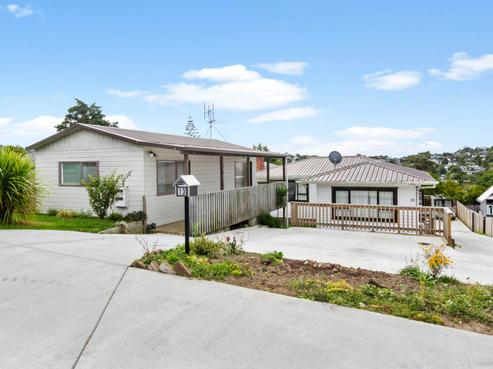 13 Barron Drive, Green Bay