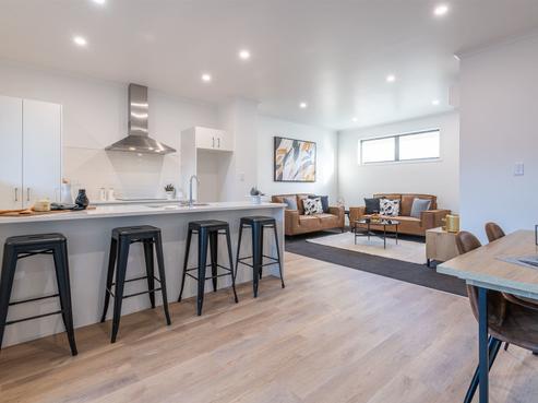 8/24 Liverpool Street, Hamilton Central