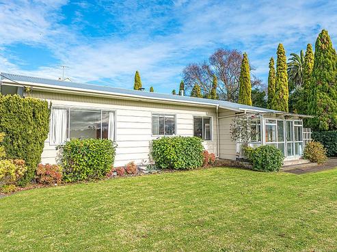 133 Carlton Avenue, Springvale