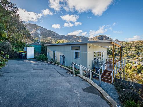 14A Ross Terrace, Lyttelton