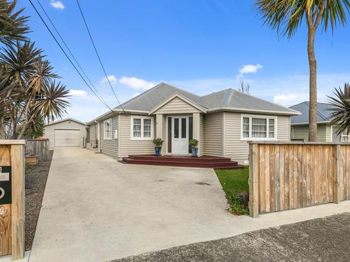 23 Oxford Crescent, Ebdentown