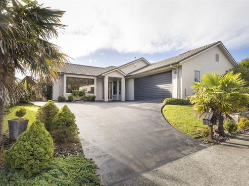 87 Ruapehu Drive, Fitzherbert