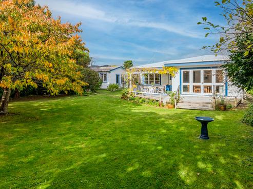 4 Dale Road, Raumati South