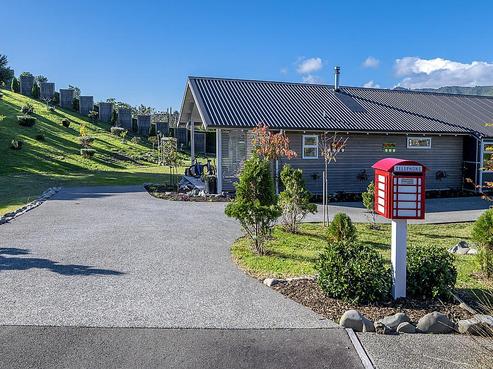 29 Ferndale Drive, Waikanae