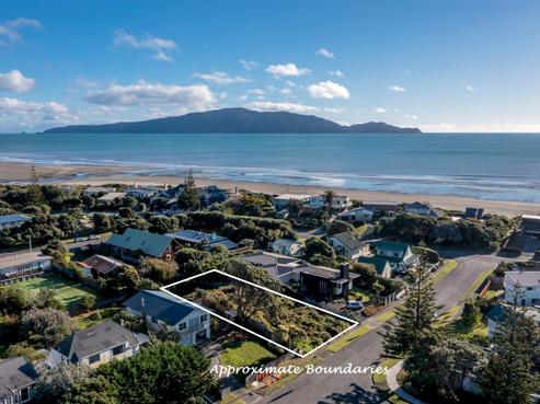6 Frances Street, Waikanae Beach