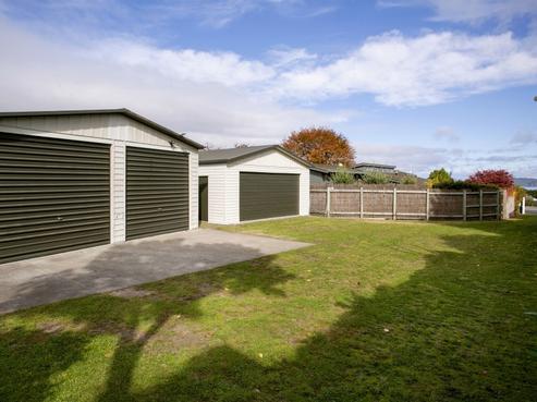 1/8 Puriri Street, Hilltop