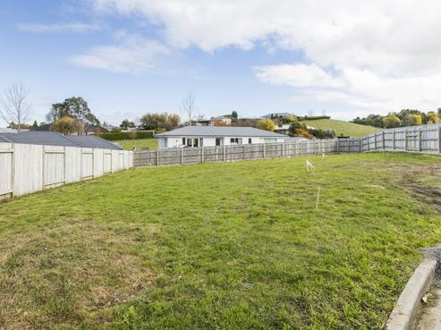 11 Poplar Grove, Feilding