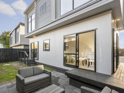 8 Edgar Pearce Place, Howick
