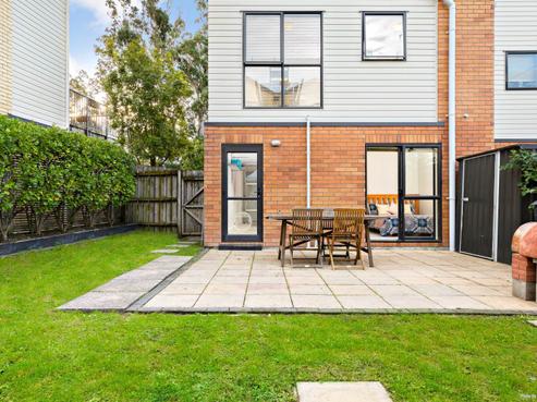 55/172 Mcleod Road, Te Atatu South