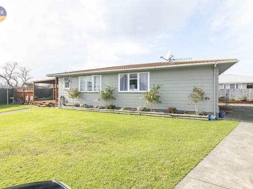 12 Wallis Place, Onekawa