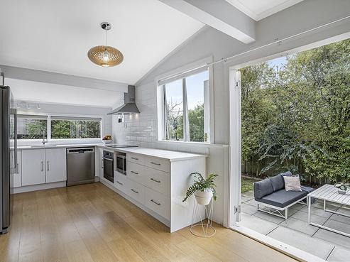1/98 Archibald Road, Kelston