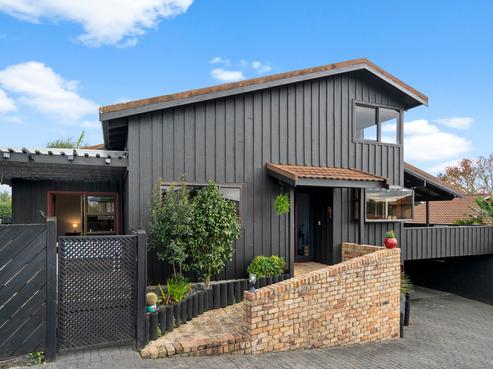 27A Bay Street, Red Beach