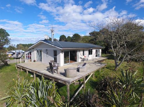 1744 Te Pahu Road, Te Pahu
