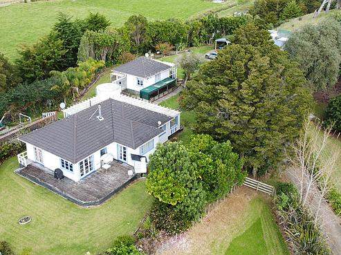 390 South Road, Waipu