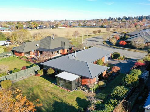 44 Kelvin Crescent, Allenton