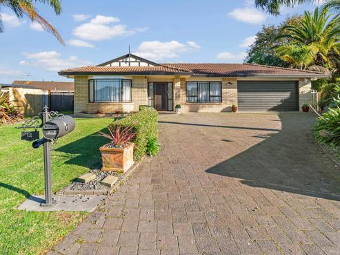 12 Gairloch Place, Wattle Downs