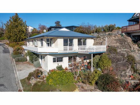 14A Taylor Place, Alexandra