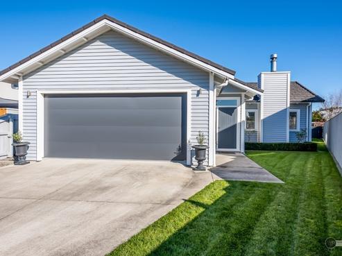 6 Macdiarmid Place, Waiwhetu