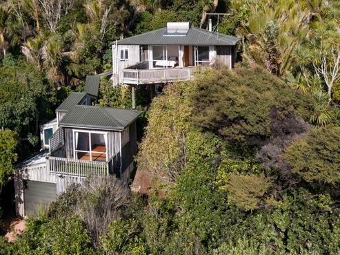 119 Seaview Road, Piha