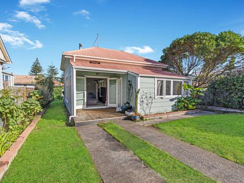 35 Karaka Street, Castlecliff