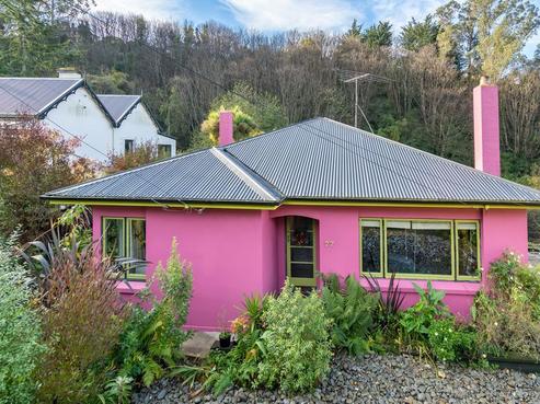 77 Glen Road, The Glen