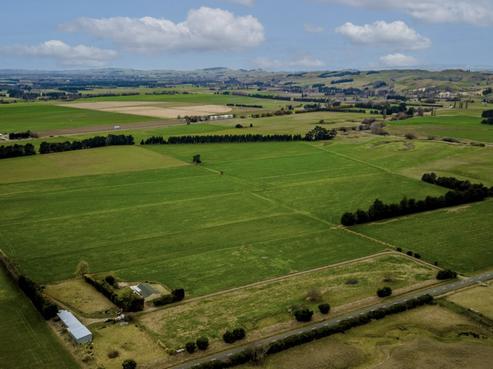 108 Oruawharo Road, Takapau