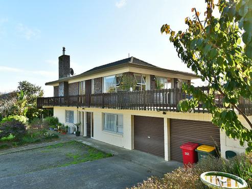 87 Garfield Road, Helensville
