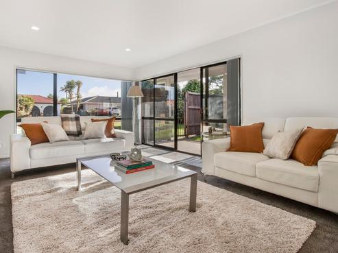 16 Gardone Terrace, Conifer Grove