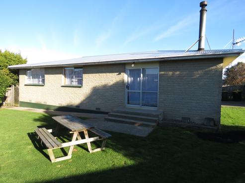 38 Dundee Place, Strathern