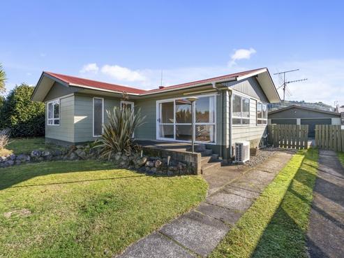 35 Alison Street, Mangakakahi