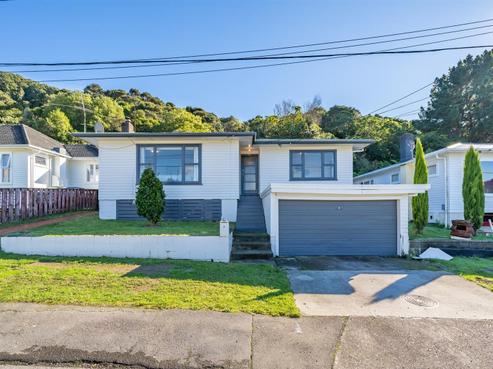 12 Puriri Street, Wainuiomata