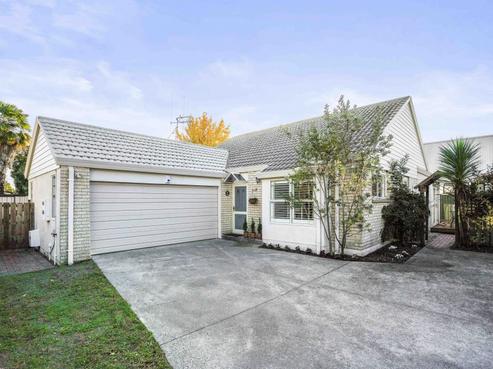 39A Te Aroha Street, Hamilton East