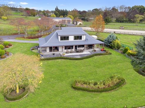27 Gould Road, Te Aroha