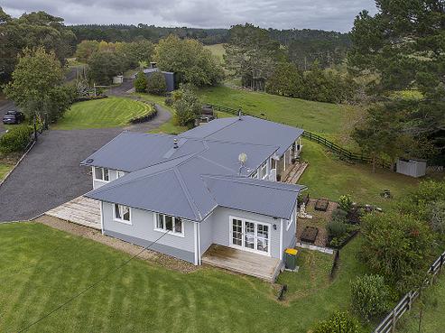 96 Chatham Road, Helensville