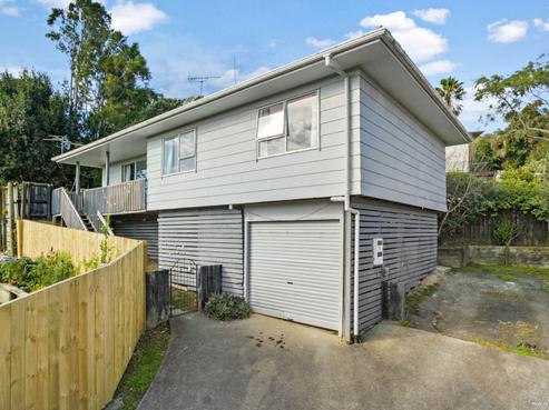 2/28 Lilburn Crescent, Massey