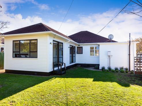 18 Exeter Street, Brooklands