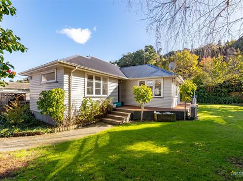 79 Owen Street, Belmont