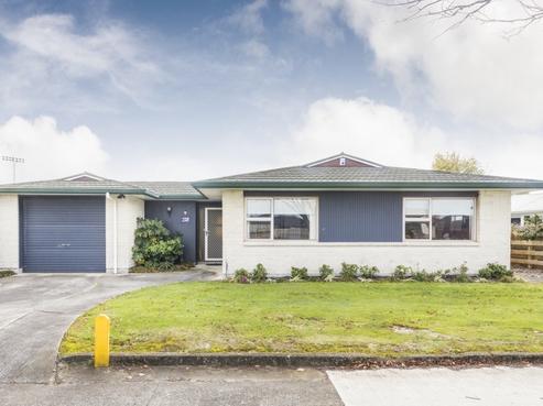 108 Fairs Road, Milson