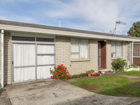 2/38 Gordon Street, Dannevirke