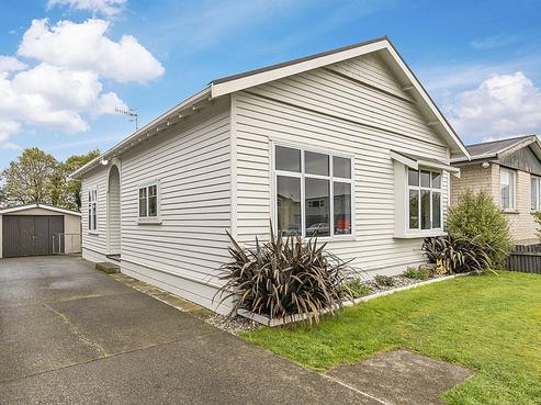 73 Lowe Street, Avenal