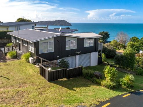 255 Paku Drive, Tairua