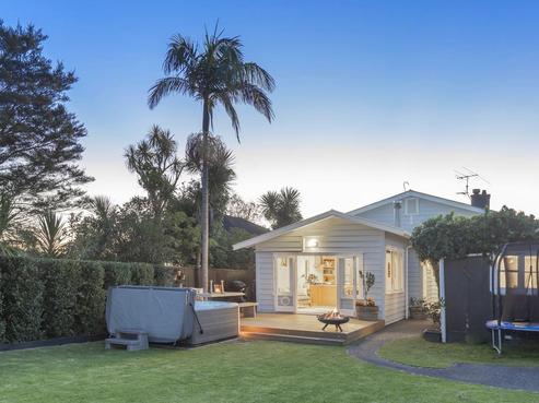 19 Livingstone Street, Westmere