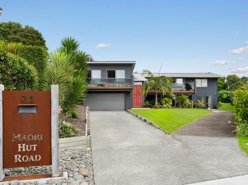 34 Maori Hut Road, Red Beach
