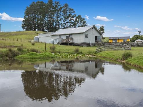 47 Tavinor Road, Otaika