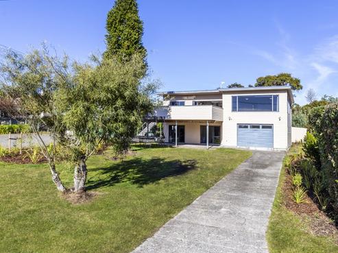 24 Otaiatoa Street, Lake Taupo (East)