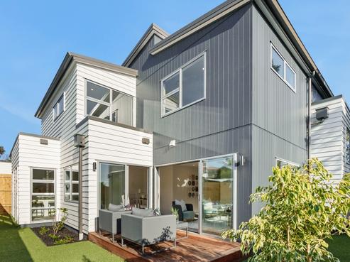 12 Fortyfoot Lane, Sunnyhills