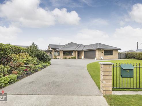 76 Pharazyn Street, Feilding