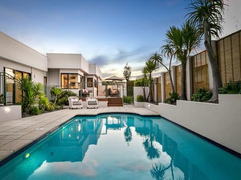 5 Huntly Road, Campbells Bay