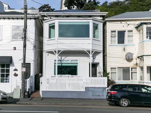 70 Oriental Parade, Oriental Bay