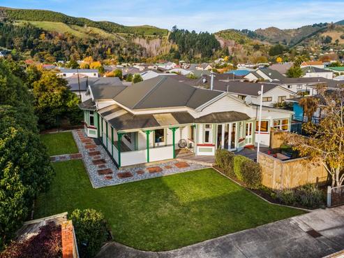 12 Weka Street, The Wood